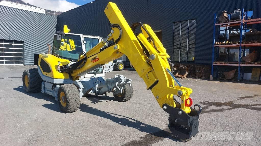 Menzi Muck M535 Bagri na kolesih