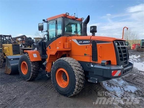 Doosan DL220-5 Kolesni nakladalci
