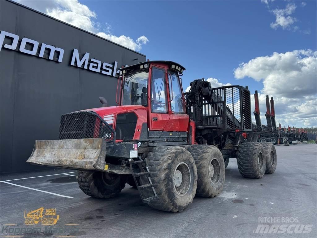 Komatsu 895 Forwarderji
