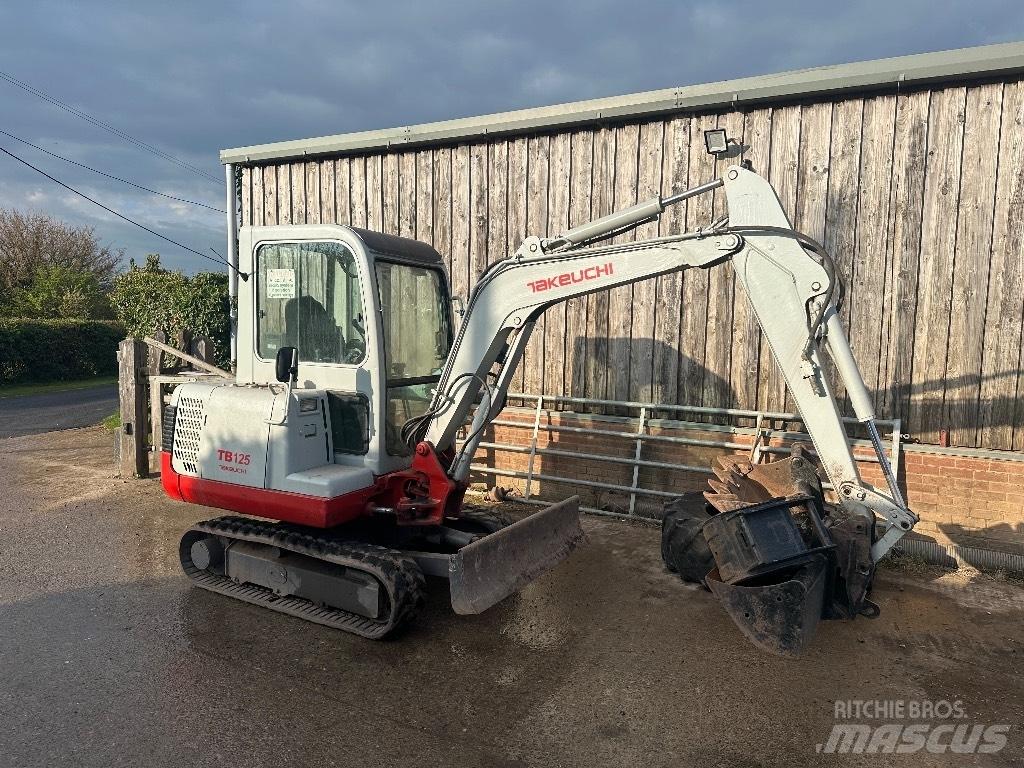 Takeuchi TB 125 Mini bagri <7t