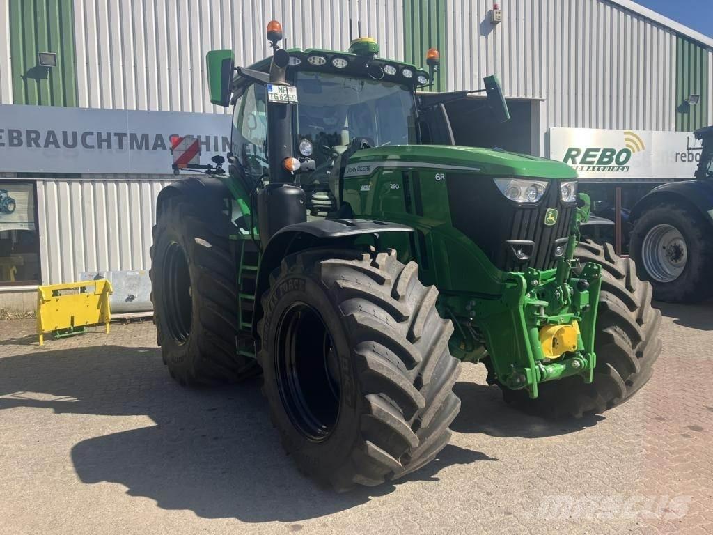 John Deere 6R250 Traktorji