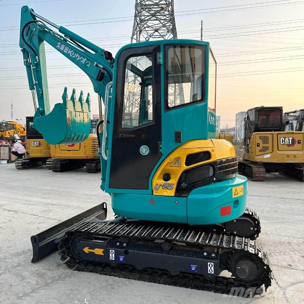 Kubota U 25 Mini bagri <7t