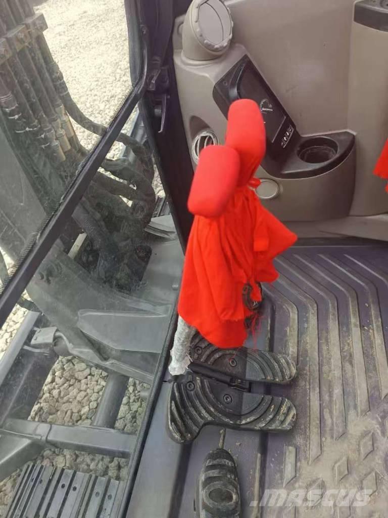 Volvo EC 60 Bagri goseničarji