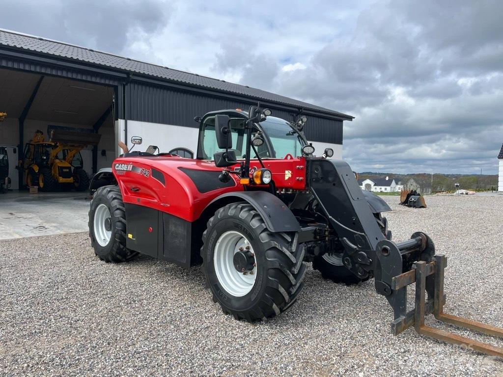 Case IH Farmlift 742 Teleskopski viličarji