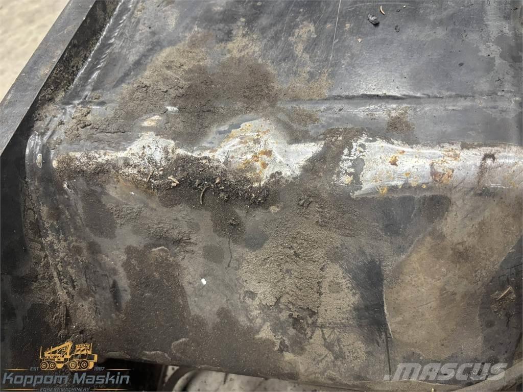 Komatsu 270H Dvigala za gozdne kombajne