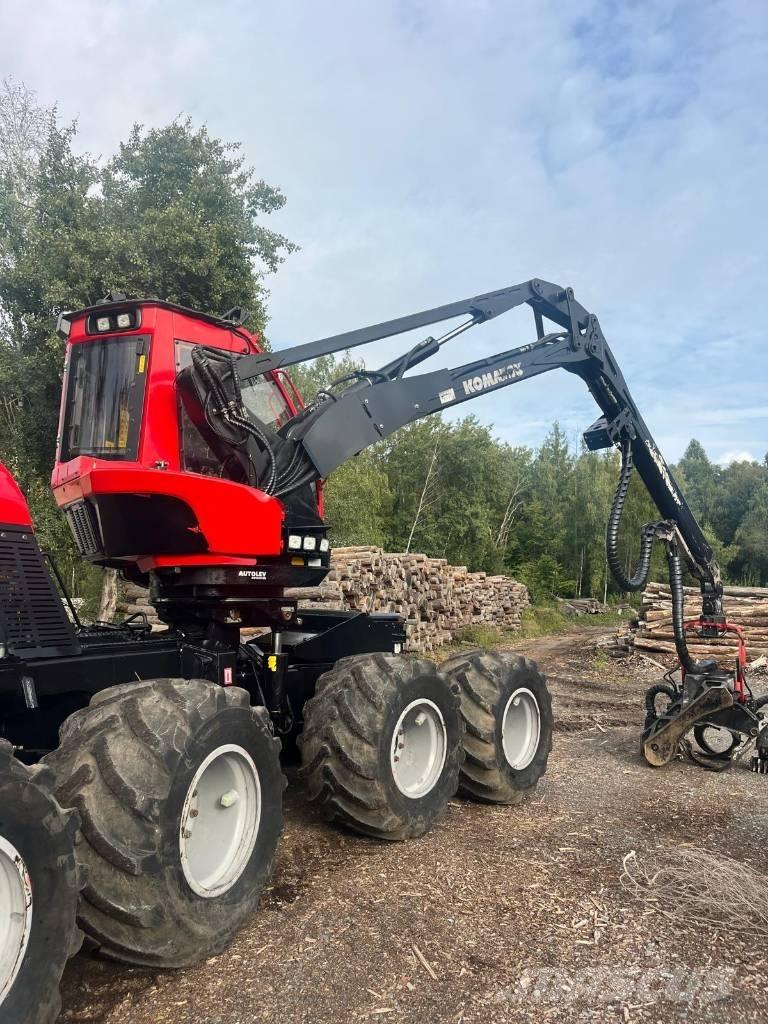 Komatsu 931 XC Harvesterji