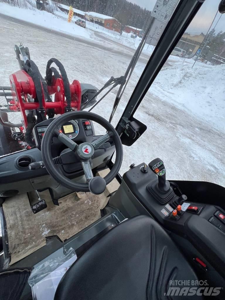 Weidemann 1390 Kolesni nakladalci