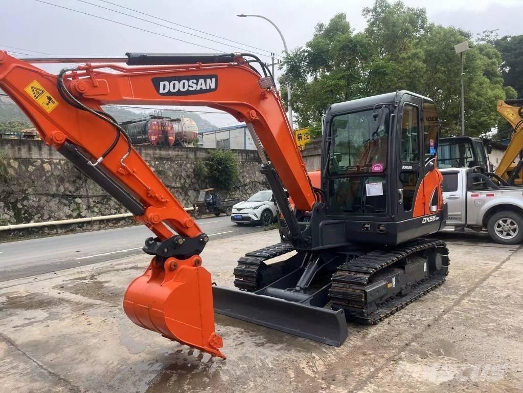 Doosan DX55-9C Mini bagri <7t