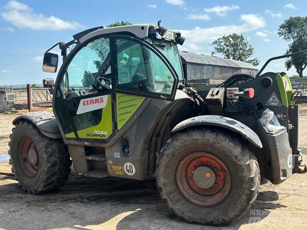 CLAAS Scorpion 7044 Kmetijski teleskopski nakladalci