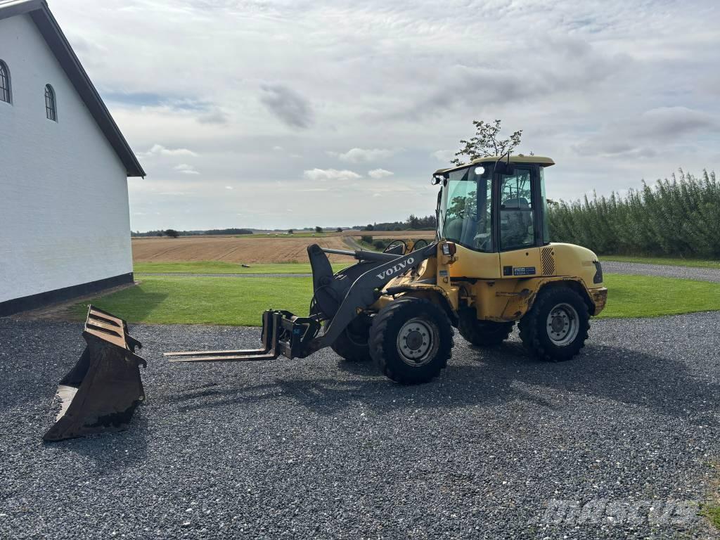 Volvo L30 Mini nakladalci