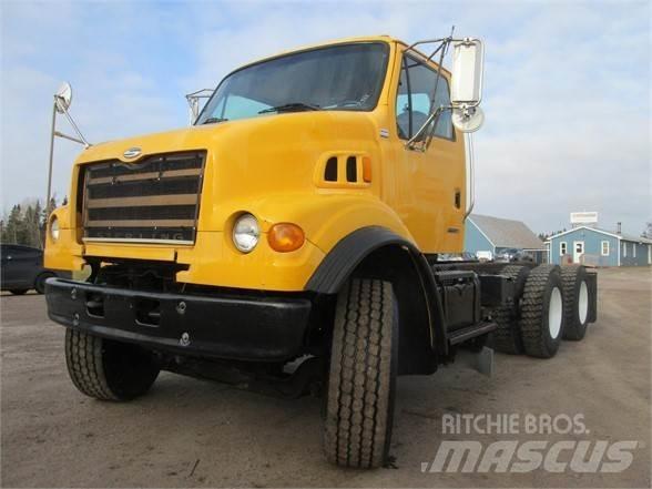 Sterling L7500 Tovornjaki-šasije