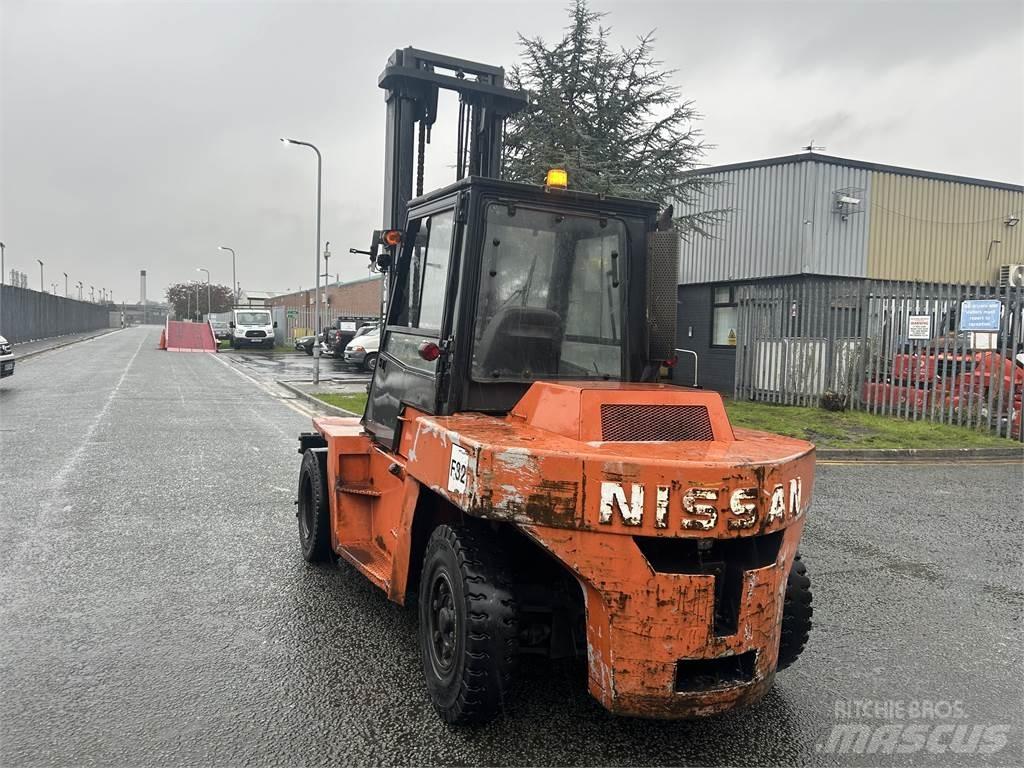 Nissan 20ZVF05H70U Dizelski viličarji
