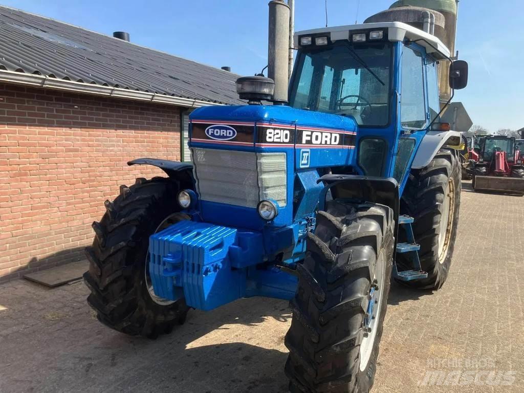 Ford 8210 gen 2 Traktorji
