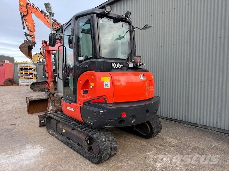 Kubota KX 042-4 Mini bagri <7t