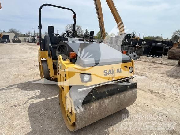 Sakai SW504W Enojni valjarji