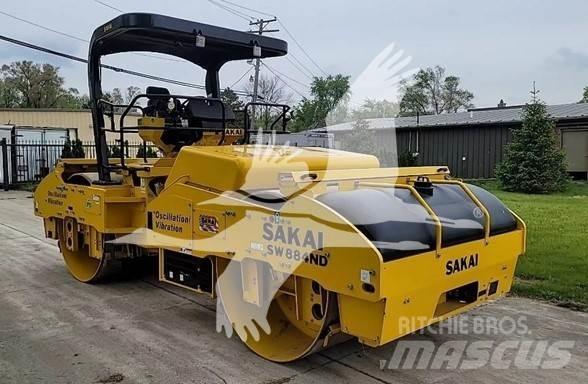 Sakai SW884ND Enojni valjarji
