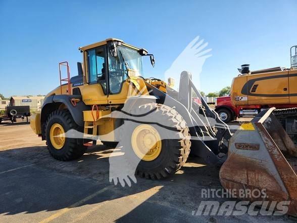 Volvo L120H Kolesni nakladalci