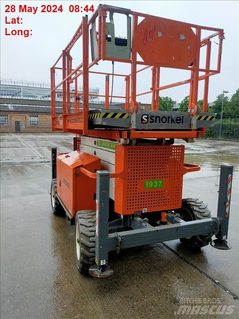 Snorkel S 3370 RT Škarjaste dvižne ploščadi