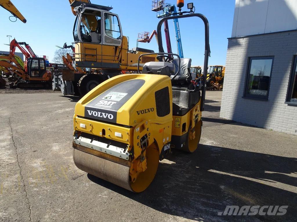 Volvo DD25P Dvojni valjarji