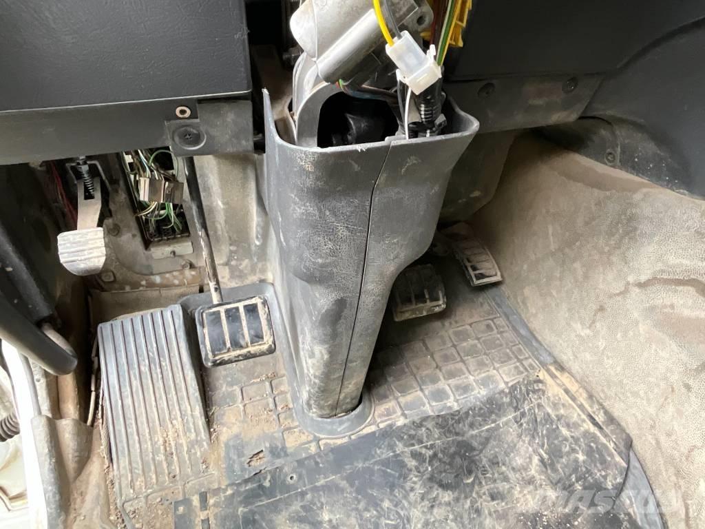 Yanmar TW 95 Bagri na kolesih