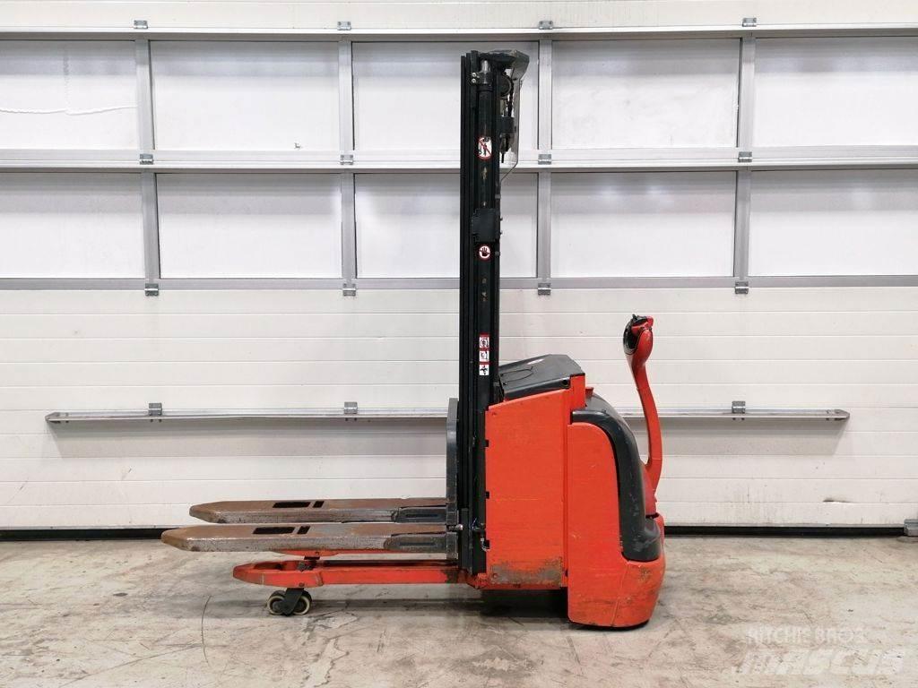 Linde L14I Ročni električni viličar