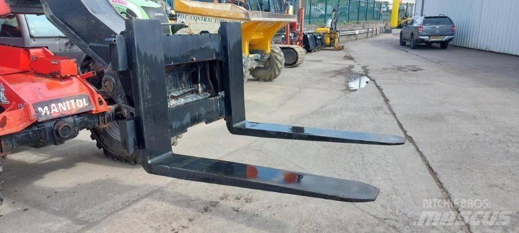 Manitou PFB Teleskopski viličarji