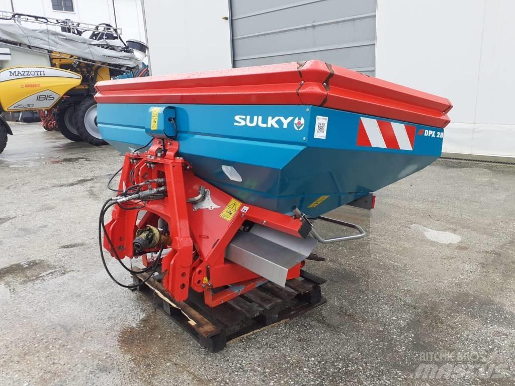 Sulky DPX 194 N. 266 Trosilniki mineralnega gnojila