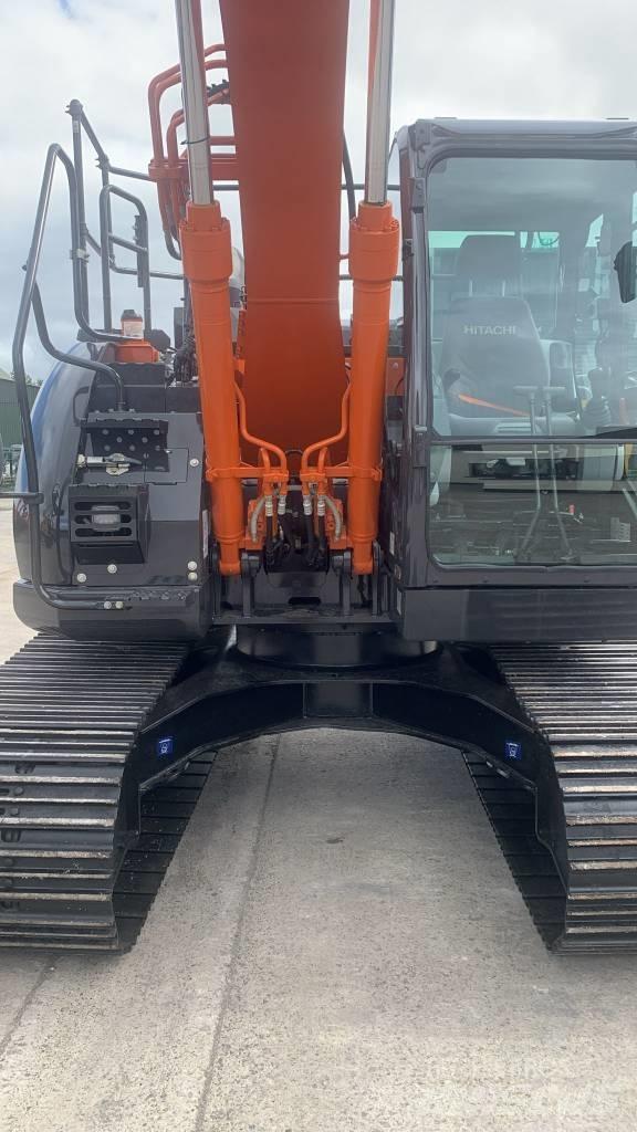 Hitachi ZX 135 US-6 Bagri goseničarji