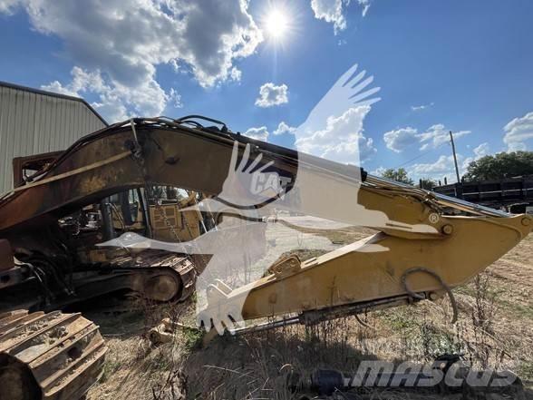 CAT 320 Bagri goseničarji