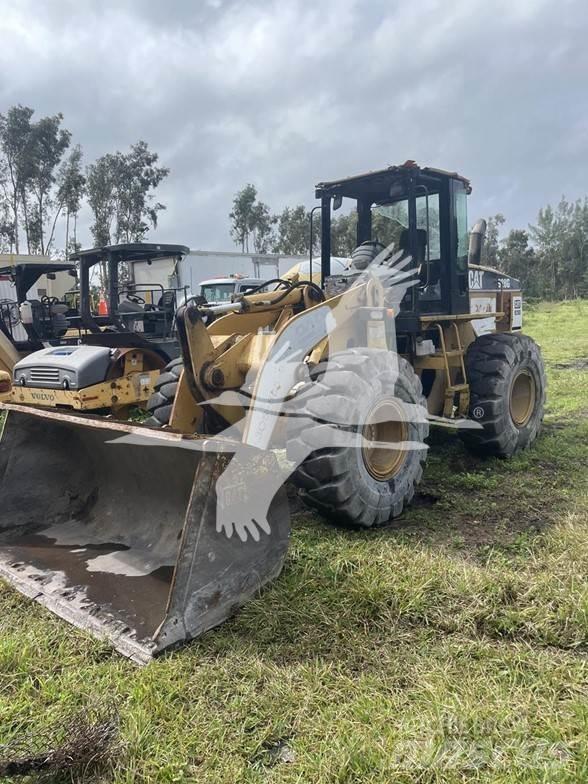 CAT 928G Kolesni nakladalci
