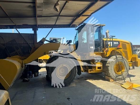 CAT 962L Kolesni nakladalci