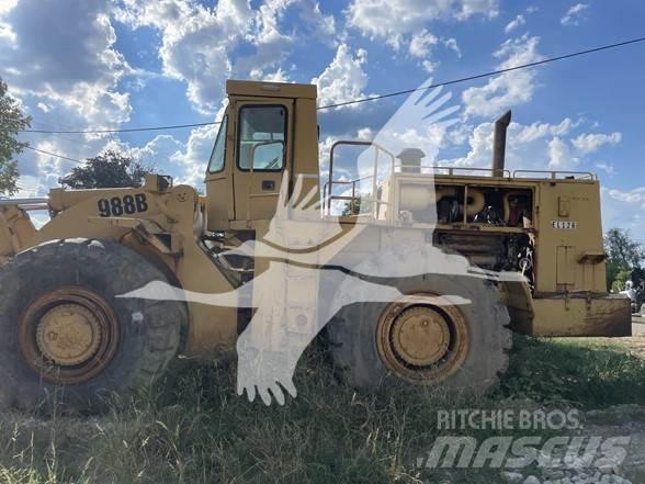 CAT 988B Kolesni nakladalci