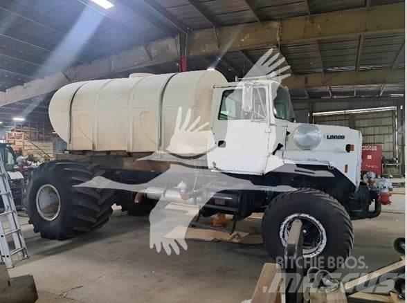 Ford 8000 Tovornjaki za vodo