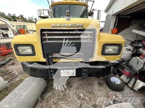 Mack RD688S Komunalni tovornjaki