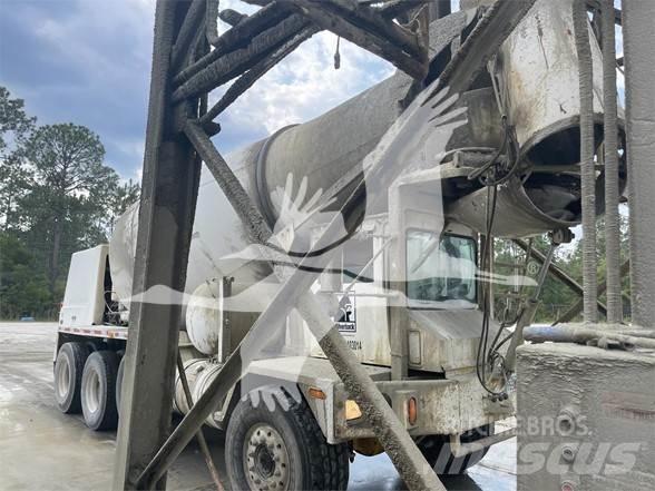 Terex FD6000 Mešalec betona / malte