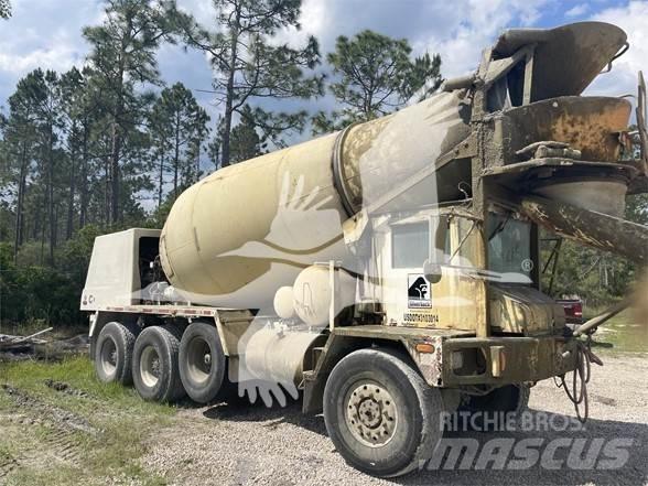Terex FD6000 Mešalec betona / malte