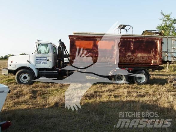Volvo WG64 Tovornjaki za vodo
