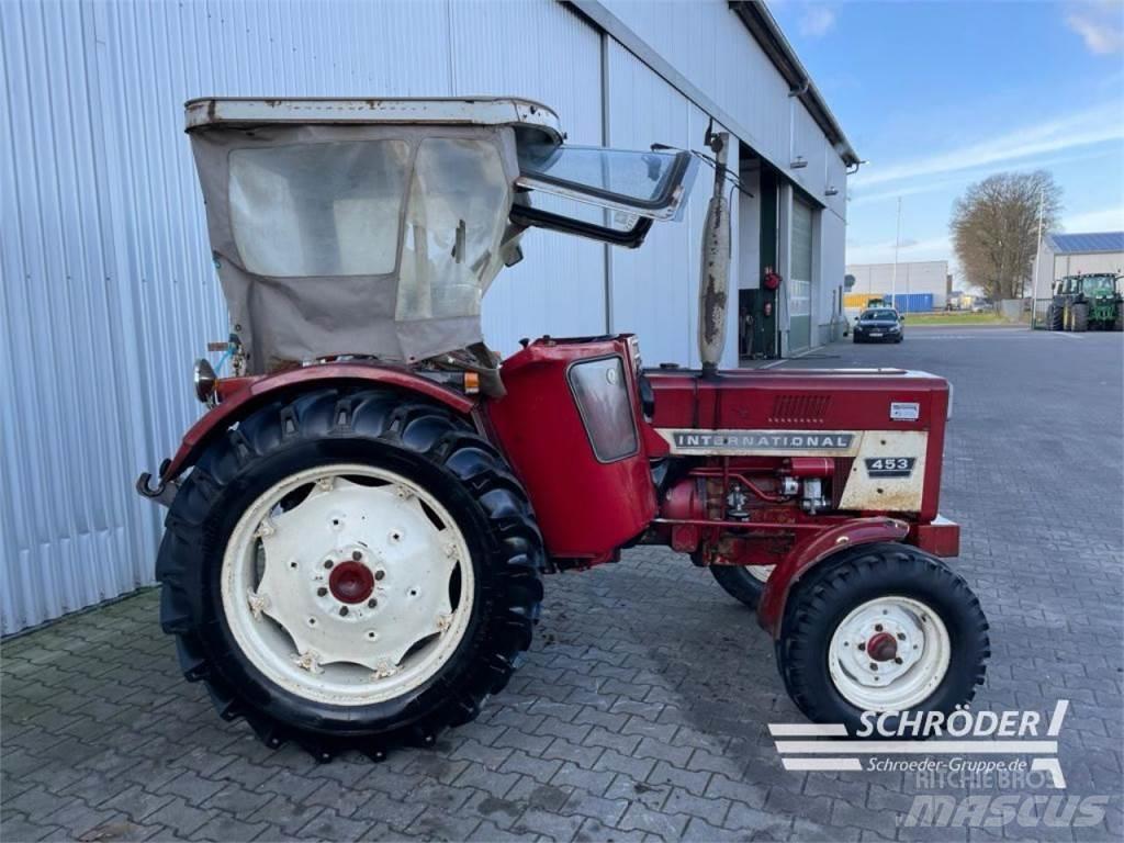 Case IH 453 Traktorji