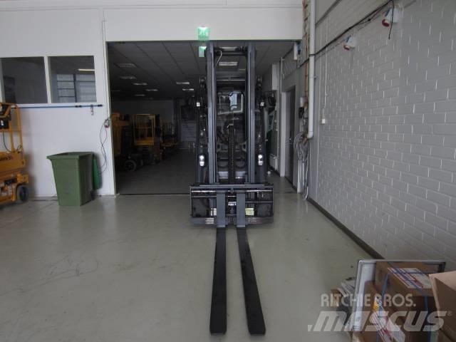 Linde E30H Električni viličarji