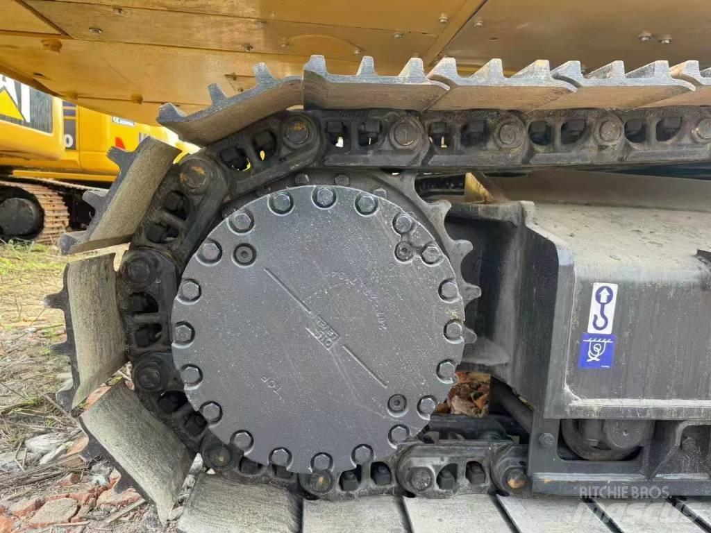 Komatsu 360-7 Bagri goseničarji