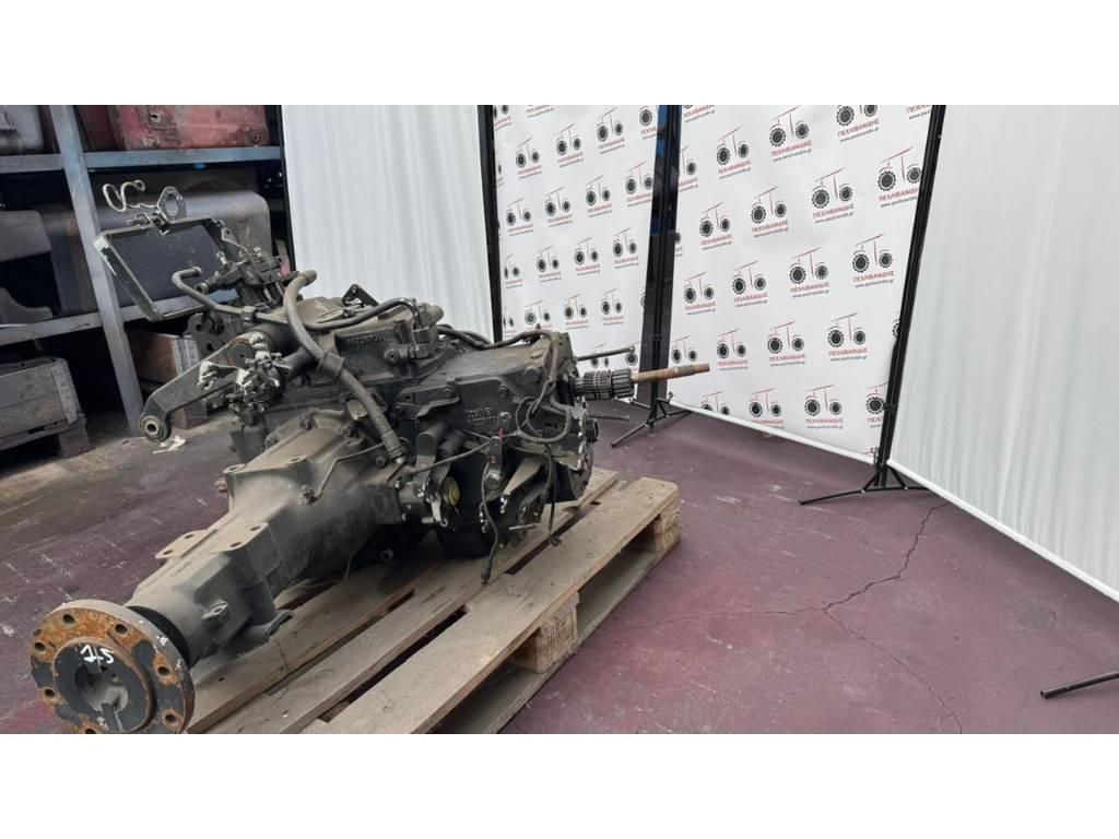 New Holland T 4.55 Menjalnik