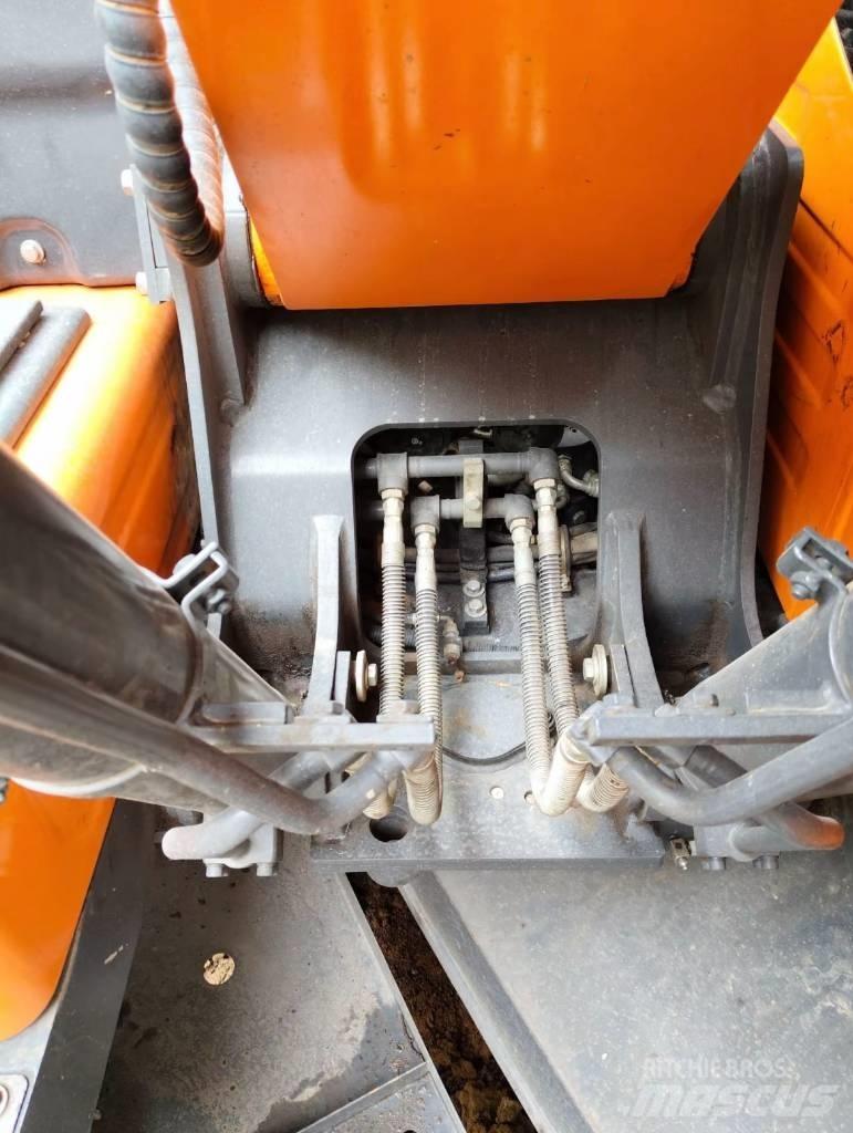 Doosan DX 150W-9C Bagri na kolesih
