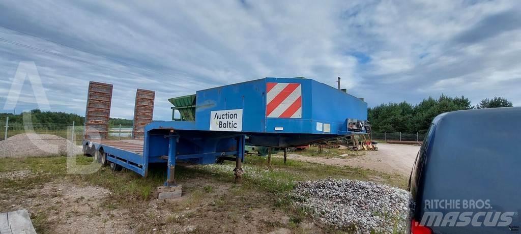 STOKOTA S3N Nizko noseče polprikolice