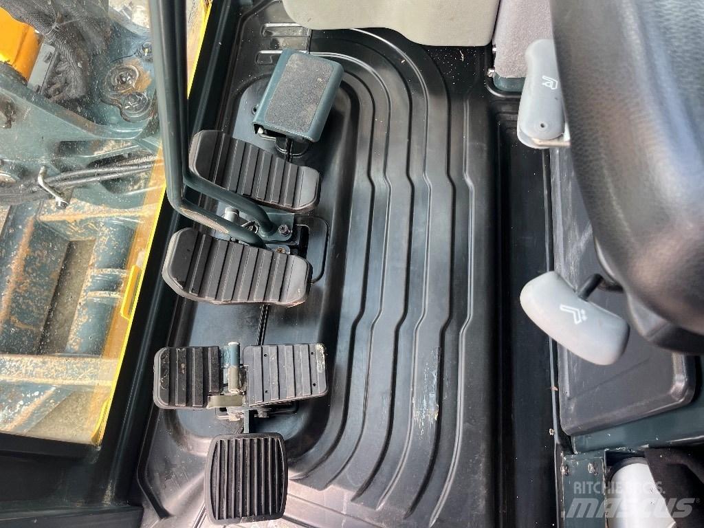Hyundai R30 Z-9AK Mini bagri <7t