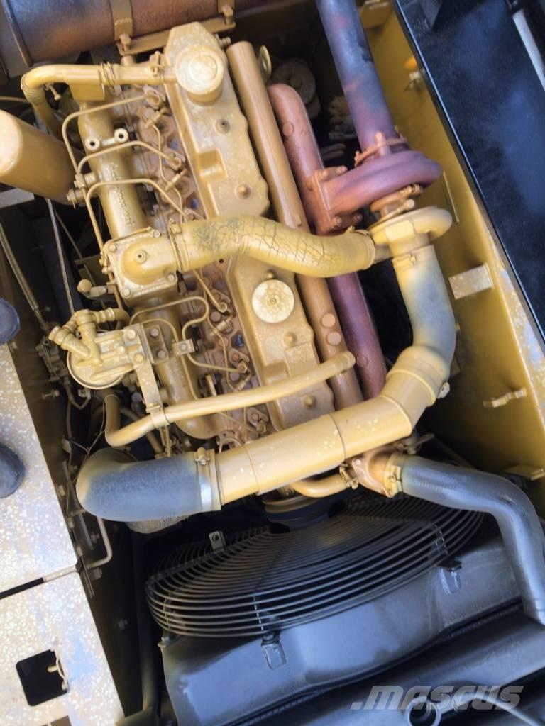 CAT 320 B Bagri goseničarji