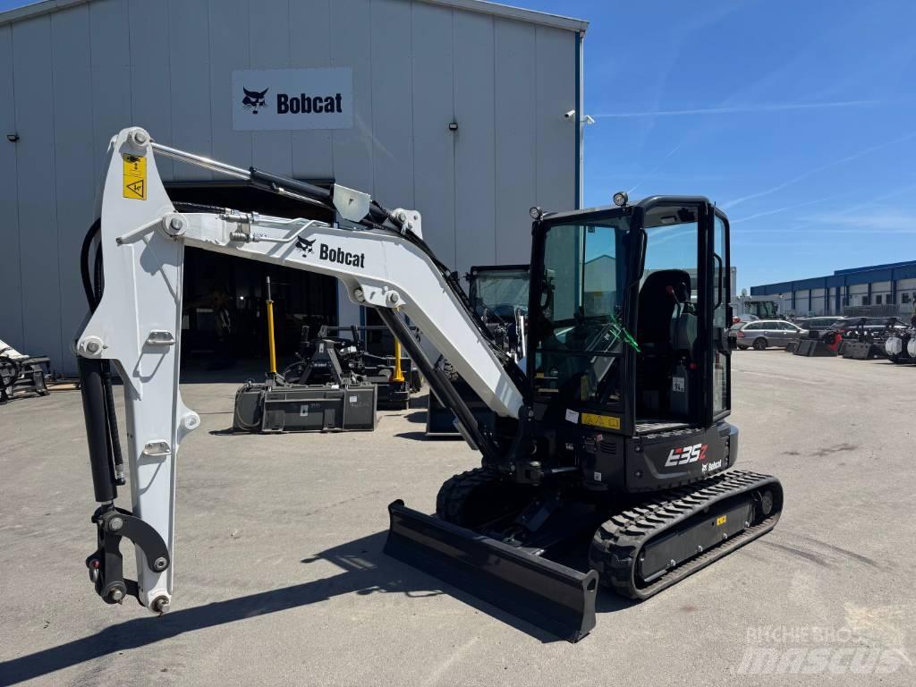 Bobcat E35z Mini bagri <7t