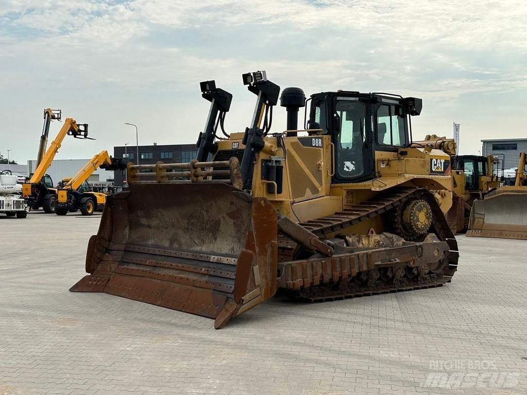 CAT D8R Buldožerji goseničarji