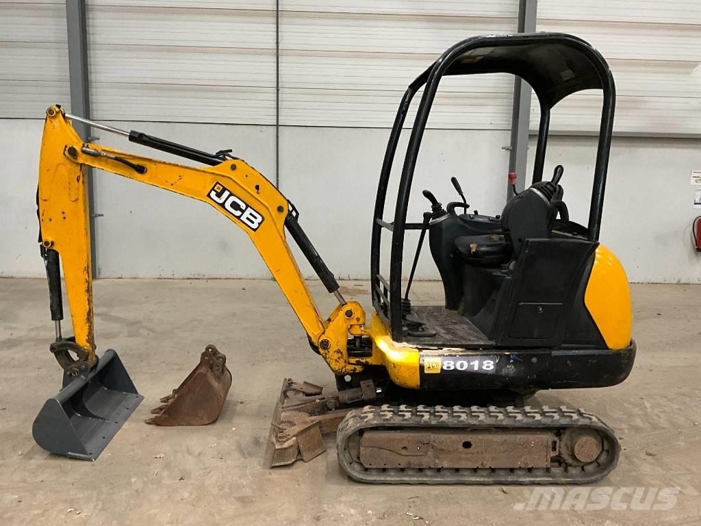 JCB 8018 Mini bagri <7t