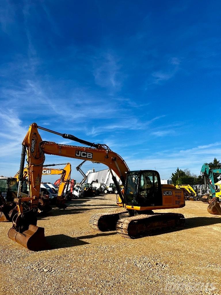 JCB JS 220 N LC Bagri goseničarji
