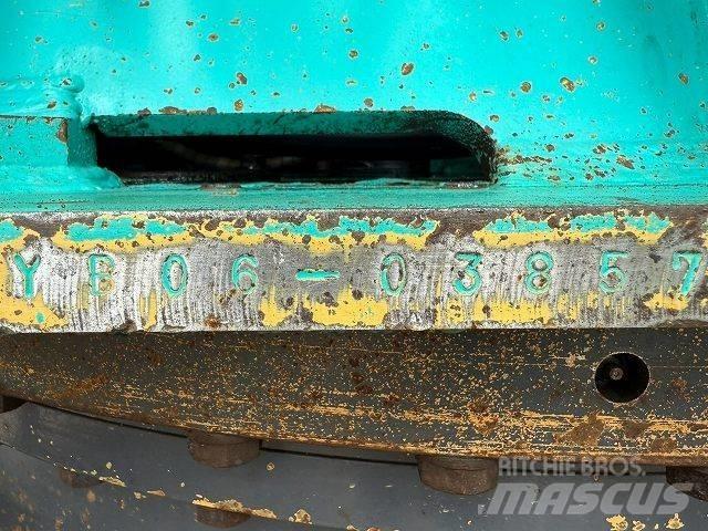 Kobelco SK 225 SR Bagri goseničarji